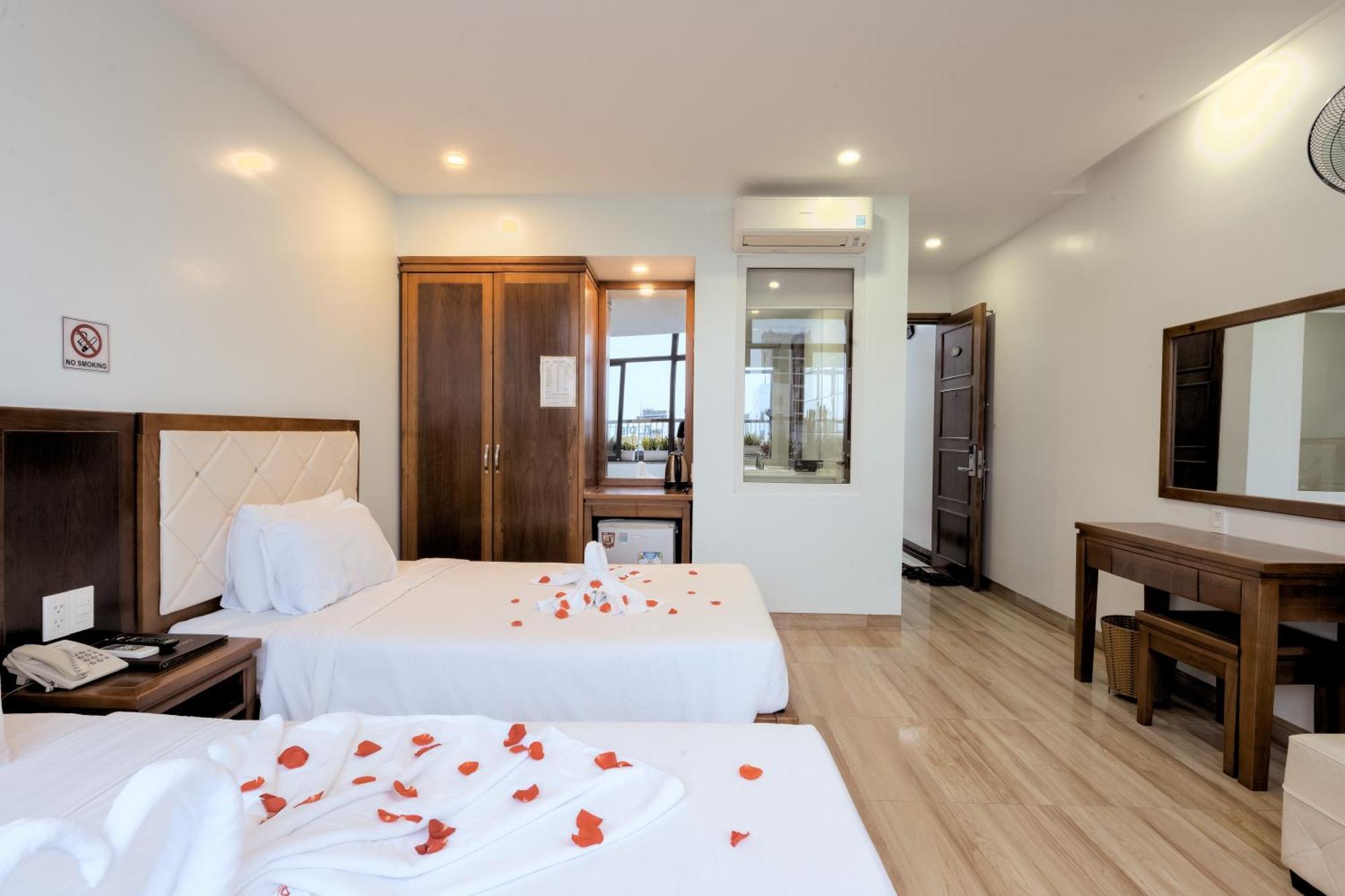 Dana Sailing Hotel Da Nang Dış mekan fotoğraf